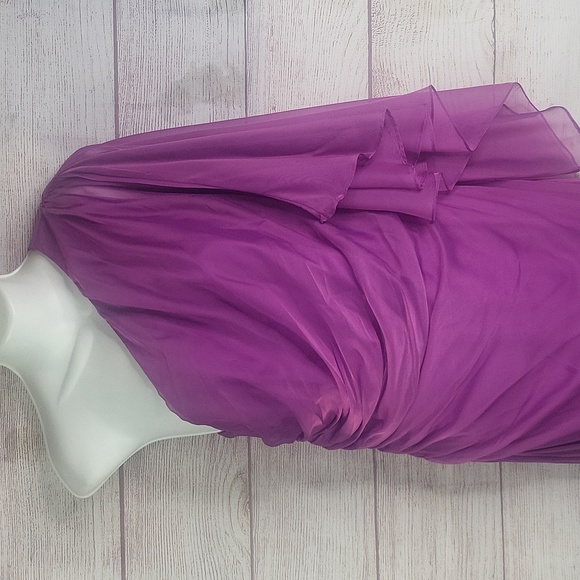 Tadashi Shoji fuschia column one shoulder gown sz 12 - Picture 4 of 16